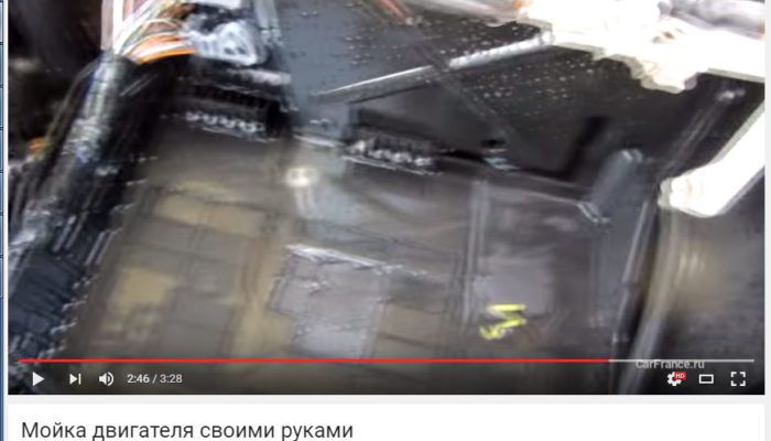 Мойка двигателя (видео) Рено Меган 2 - видео портала CarFrance.ru