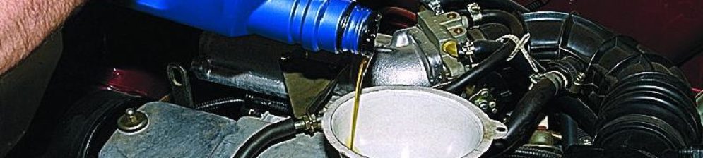 Заливка масла в двигатель ВАЗ-2114