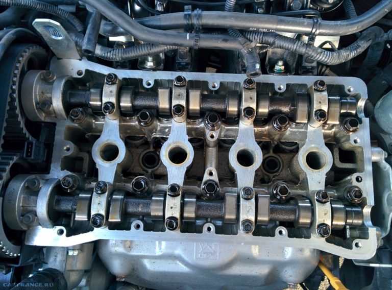 Как на Шевроле Лачетти поменять прокладку клапанной крышки?