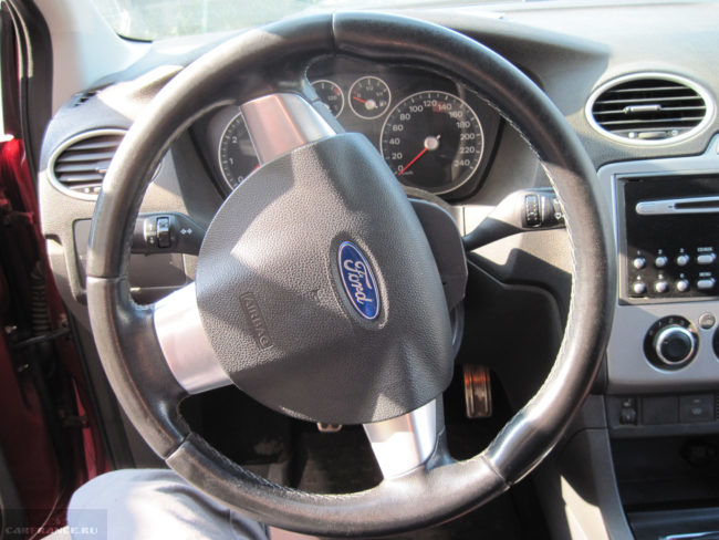 Подушка безопасности Форд Фокус 2 рулевое колесо