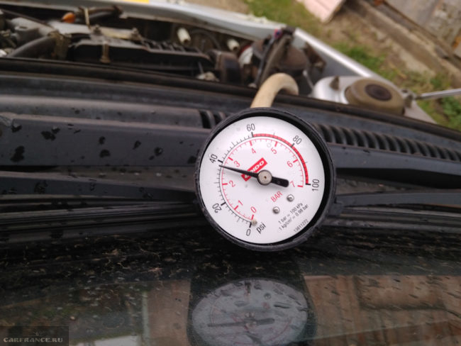 Проверка давления в топливной магистрали ВАЗ-2110