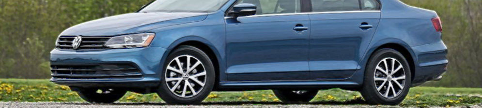 Фольксваген Джетта в синем кузове новый модельный ряд 2018 года